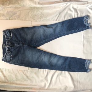 High rise ankle Jeans. Size 26. Abercrombie&Finch